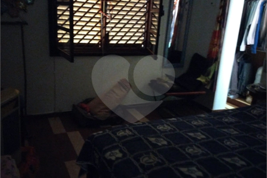 Sobrado à venda com 3 quartos, sendo 1 suíte, em Tremembé, São Paulo, SP