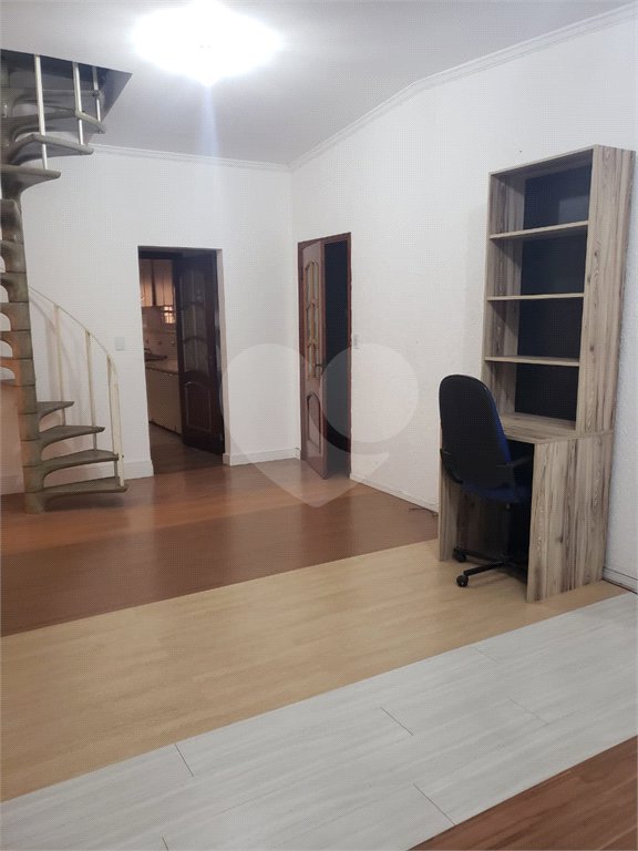Casa à venda com 5 quartos, sendo 3 suítes,  em Vila Galvão, Guarulhos, SP