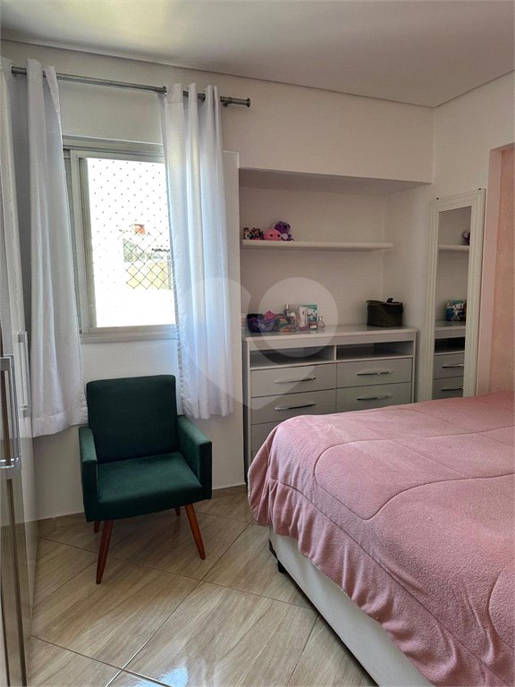 Apartamento à venda com 4 quartos, sendo 1 suíte, em Parque Tomas Saraiva, São Paulo, SP