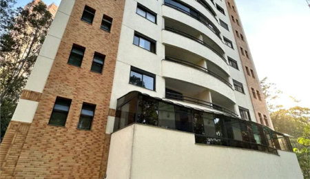 Apartamento à venda com 2 suítes em Vila Andrade, São Paulo, SP