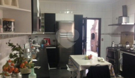 Sobrado à venda com 3 quartos, sendo 1 suíte,  em Vila Aurora (zona Norte), São Paulo, SP