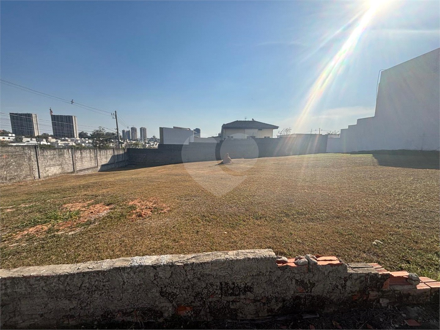 Terreno à venda no condomínio Portal da Primavera, Sorocaba - SP