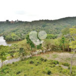 Casa à venda com 4 quartos, sendo 3 suítes, no condomínio Residencial Ecologico da Cantareira, Mairiporã - SP
