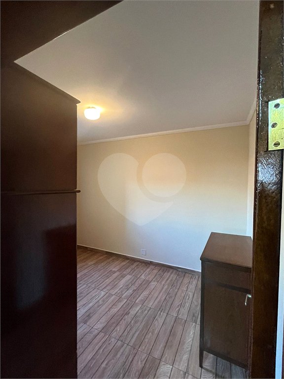 Casa à venda com 3 quartos, sendo 1 suíte,  em Jardim Monte Kemel, São Paulo, SP