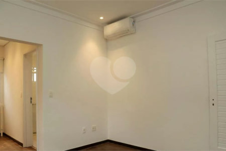 Casa à venda com 4 suítes no condomínio Residencial Morumbi, São Paulo - SP
