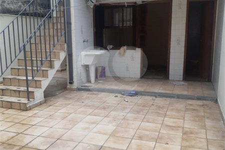 Sobrado à venda com 3 quartos, sendo 1 suíte, em Jardim Bonfiglioli, São Paulo, SP