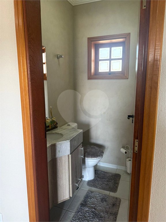 Casa à venda com 3 suítes no condomínio Terras de Mont Serrat, Salto - SP
