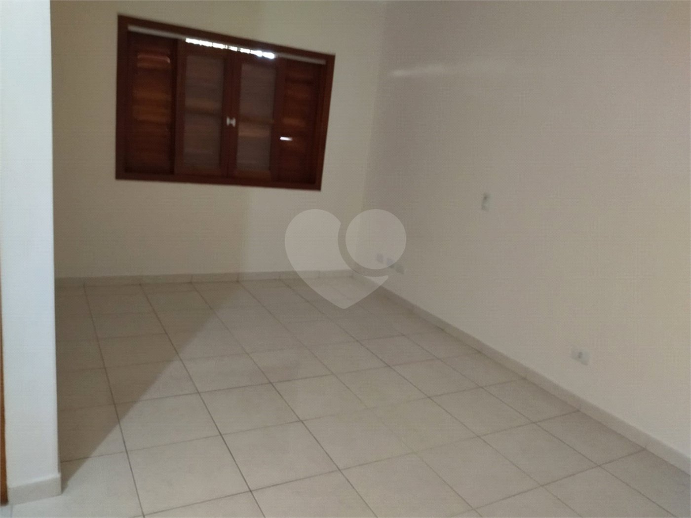 Casa Térrea à venda com 3 quartos, sendo 1 suíte, em Jardim das Cerejeiras, Atibaia, SP