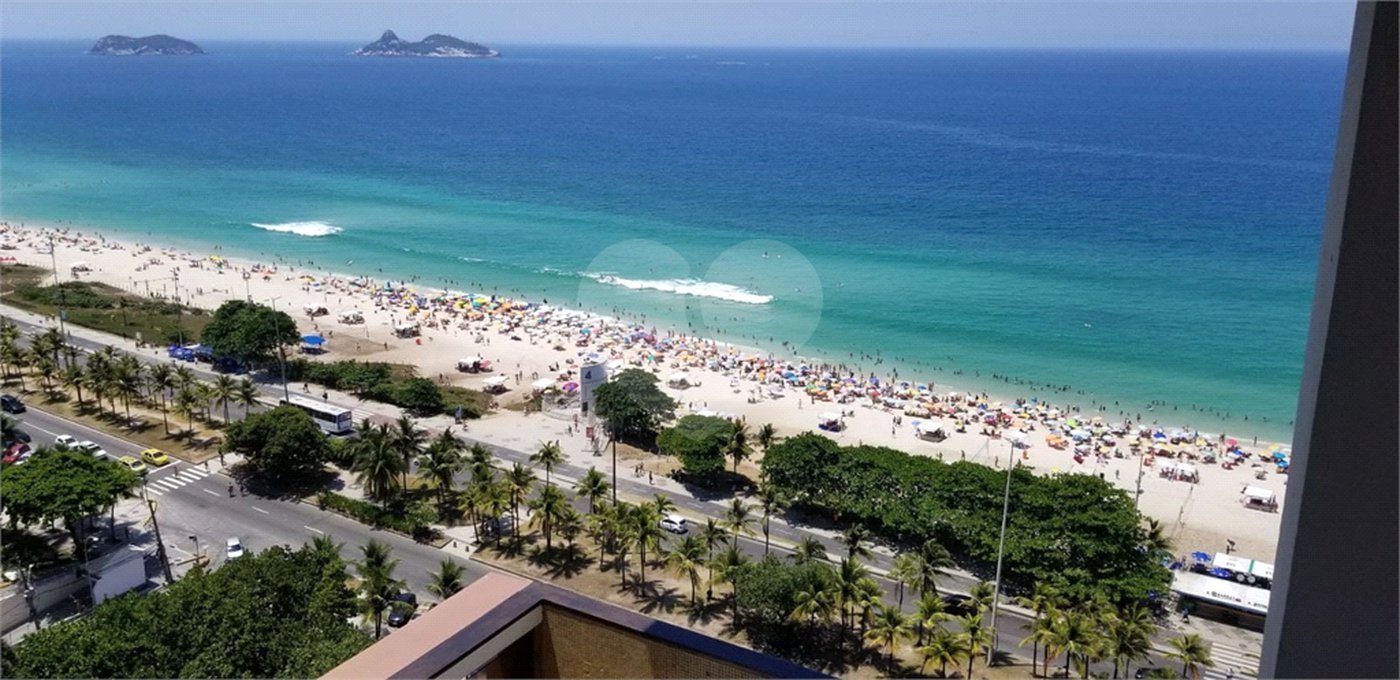 Apartamento à venda com 4 quartos, sendo 2 suítes, em Barra da Tijuca, Rio de Janeiro, RJ