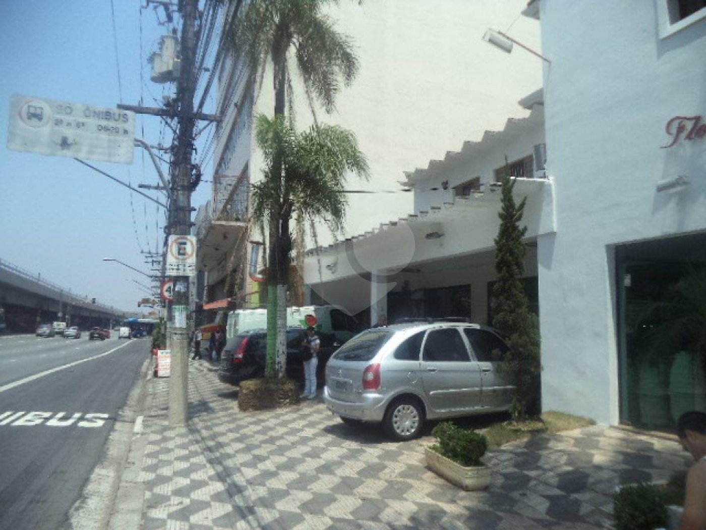 Sobrado para alugar com 1 quarto em Pari, São Paulo, SP