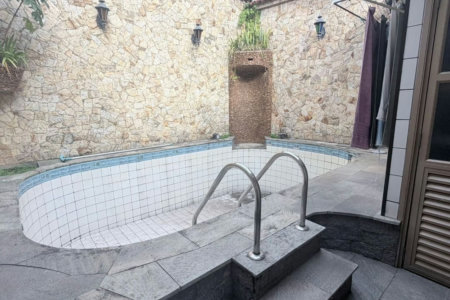Casa Comercial com 2 dormitórios, 227 m² - venda por R$ 2.000.000 ou aluguel por R$ 9.605 - Vila Belmiro - Santos/SP