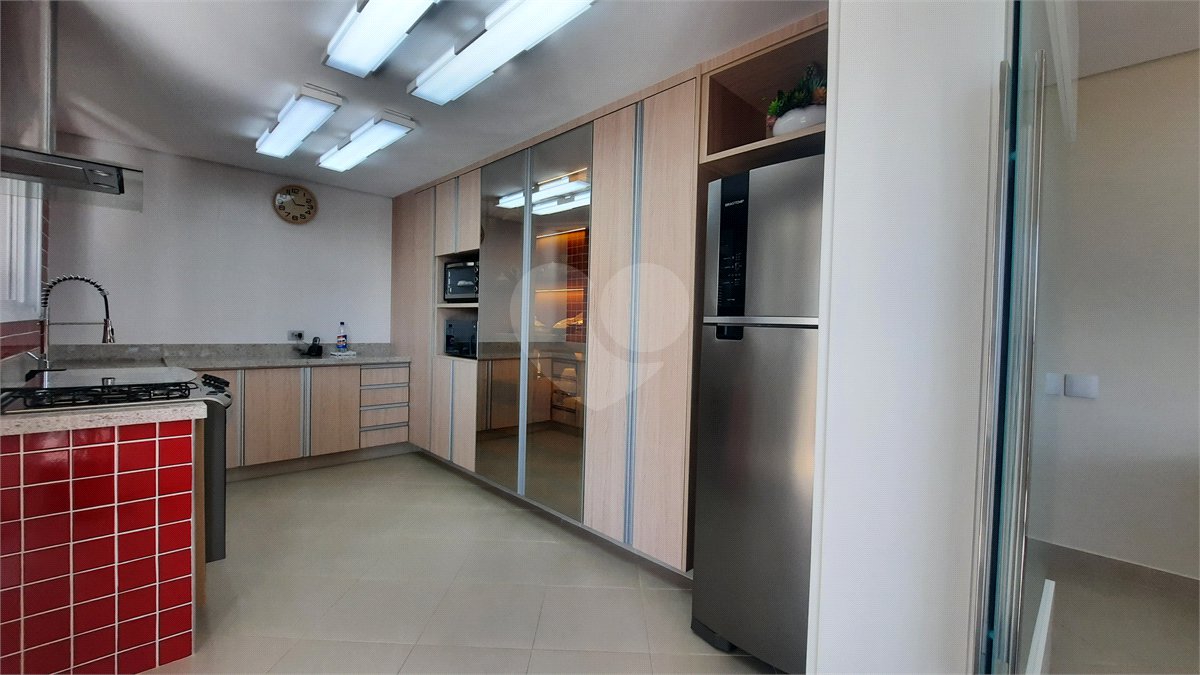 Apartamento à venda com 3 suítes em Jardim Marajoara, São Paulo, SP