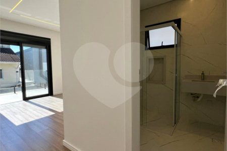 Casa à venda com 4 suítes no condomínio Residencial Mosaico da Serra, Mogi das Cruzes - SP