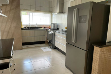 Casa à venda com 3 quartos, sendo 2 suítes, em Jardim Residencial Maggiore, Araraquara, SP