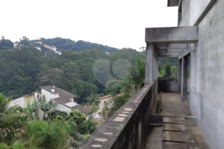 Casa à venda com 4 suítes no condomínio Residencial Cantareira, São Paulo - SP