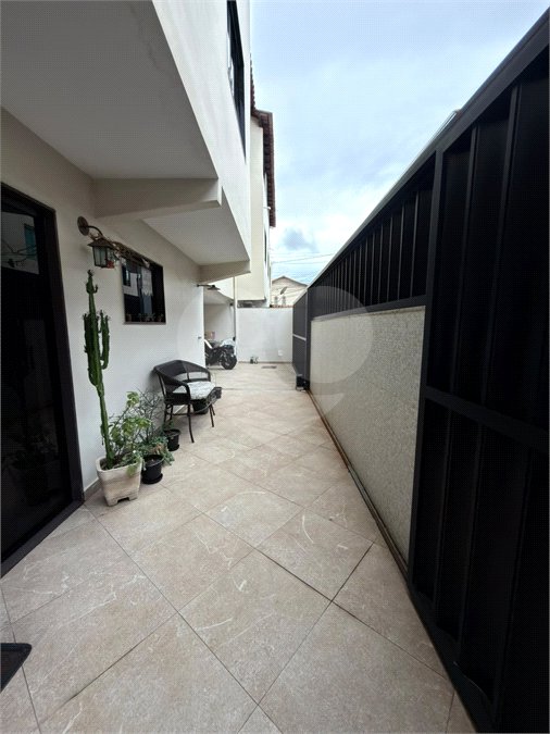 Casa em condomínio à venda com 3 quartos em Jardim Caiçara, Cabo Frio, RJ