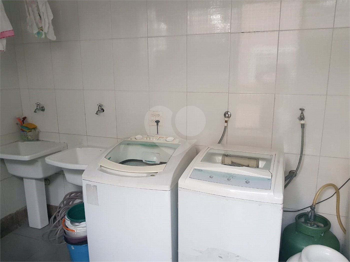 Casa à venda com 3 suítes em Campo Belo, São Paulo, SP