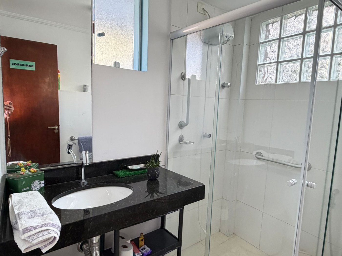 Casa para venda em Jardim Peri Peri com 3 quartos, sendo 1 suíte, 149m²