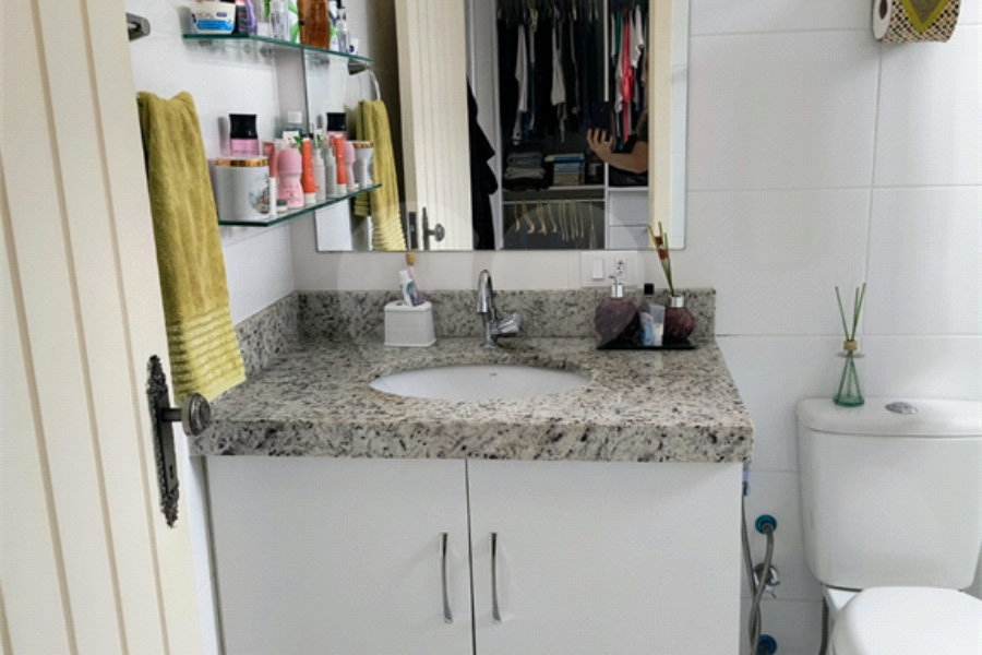 Casa à venda com 4 suítes em Roseira, Mairiporã, SP