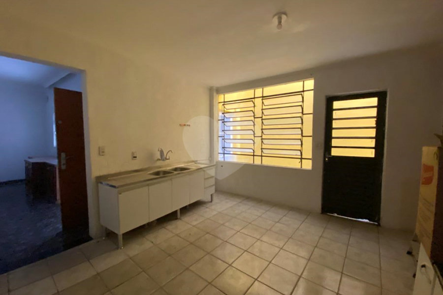Sobrado à venda com 3 quartos, sendo 1 suíte, em Vila Guilherme, São Paulo, SP
