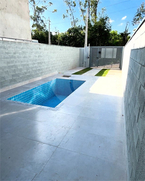 Casa à venda com 3 quartos, sendo 1 suíte,  em Vila São Paulo, Mogi das Cruzes, SP