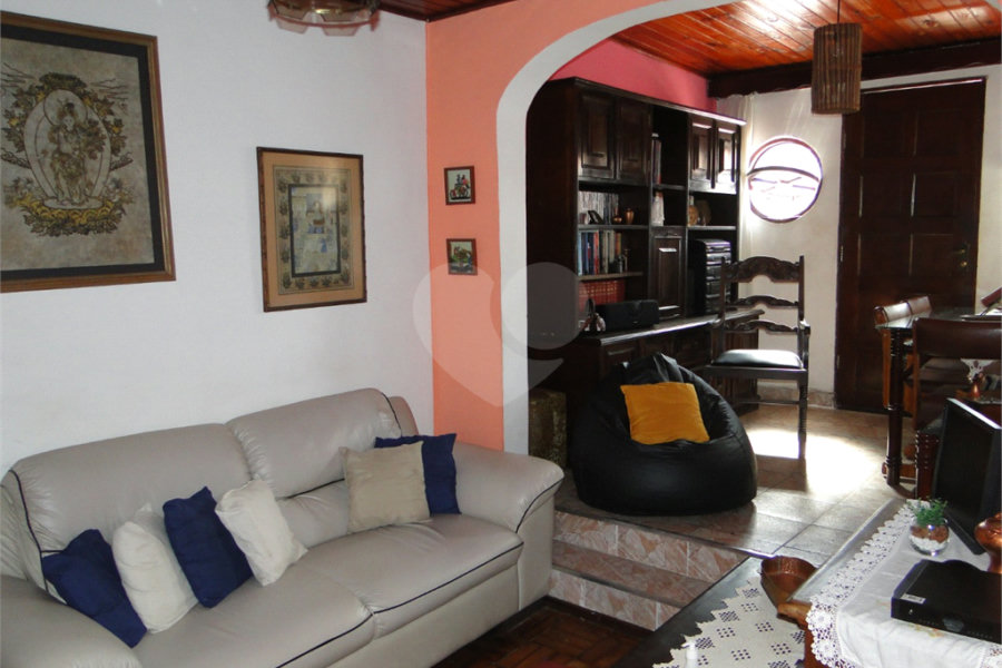 Sobrado à venda com 2 quartos em Vila Guarani, São Paulo, SP