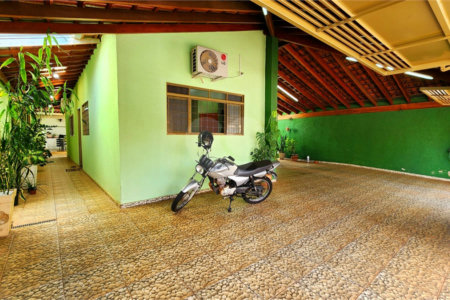 Casa à venda com 3 quartos, sendo 1 suíte, em Parque Residencial Vale do Sol, Araraquara, SP