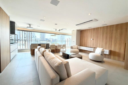 Apartamento à venda com 3 suítes em Campo Belo, São Paulo, SP