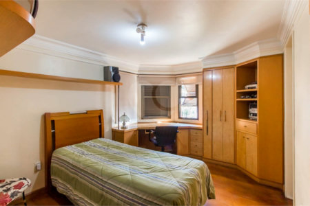 Apartamento à venda com 3 suítes em Sumaré, São Paulo, SP