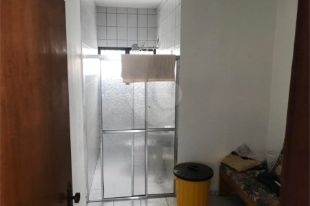 Casa à venda com 2 quartos, sendo 3 suítes, em Vila Oliveira, Mogi das Cruzes, SP