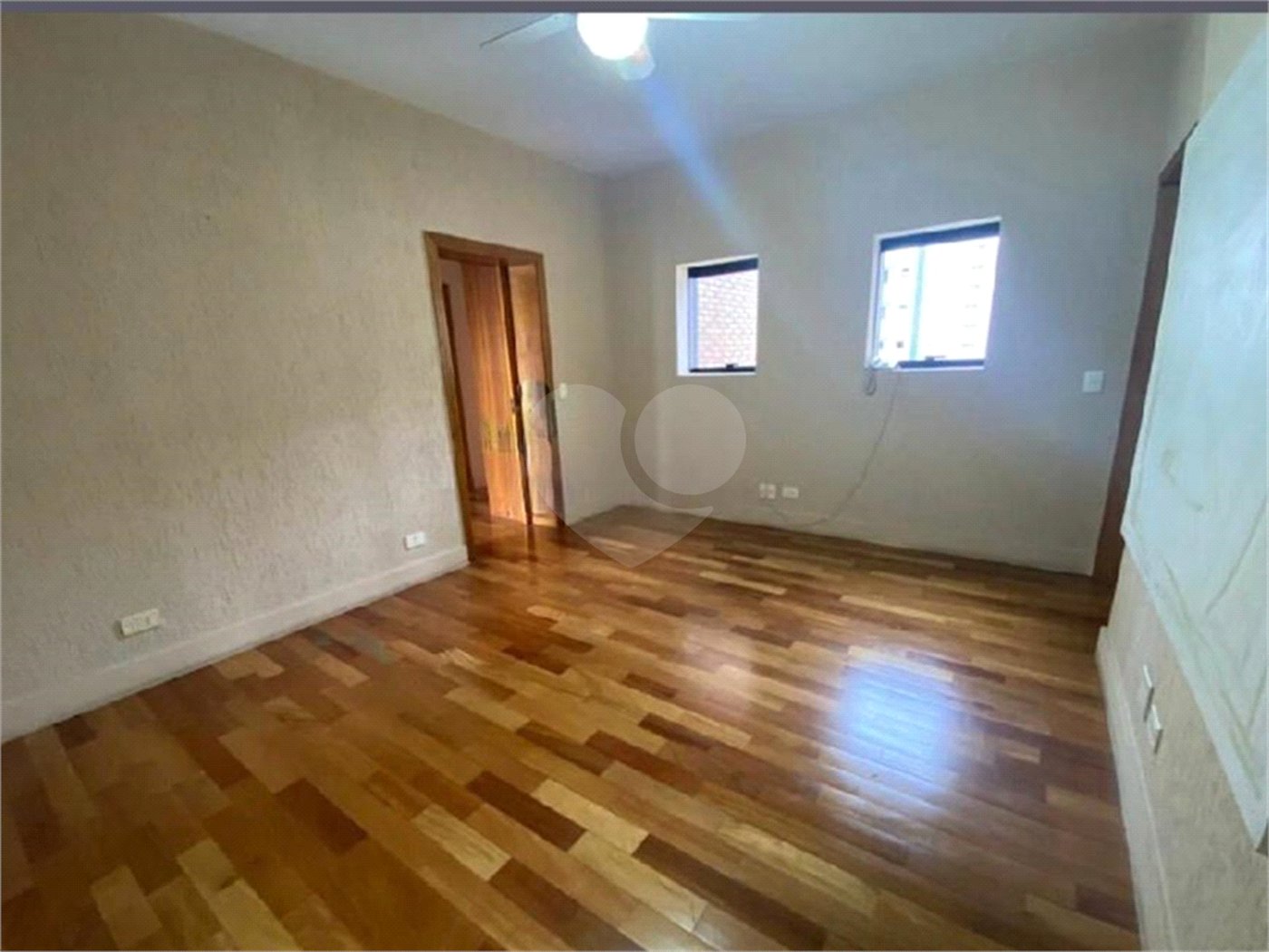 Apartamento à venda com 3 suítes em Vila Suzana, São Paulo, SP
