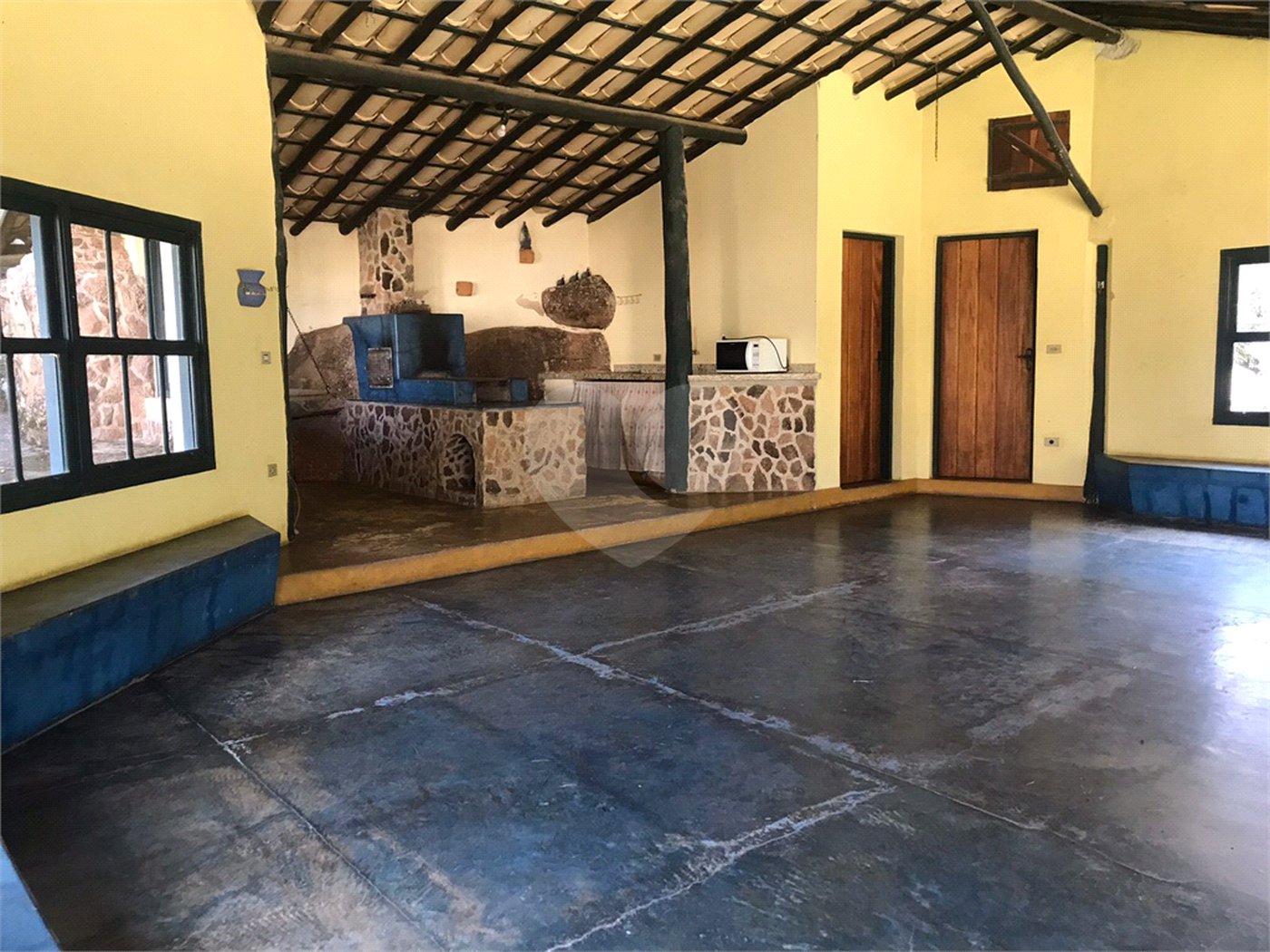 Sítio à venda com 6 quartos, sendo 1 suíte, em Sítio Santa Terezinha, Salto, SP