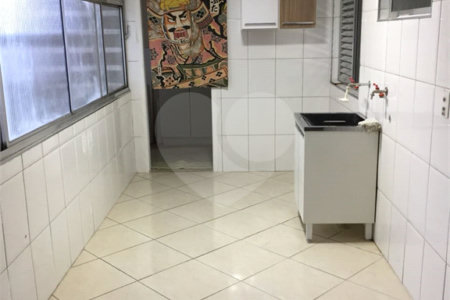Apartamento à venda com 3 quartos, sendo 1 suíte, em Vila Romana, São Paulo, SP