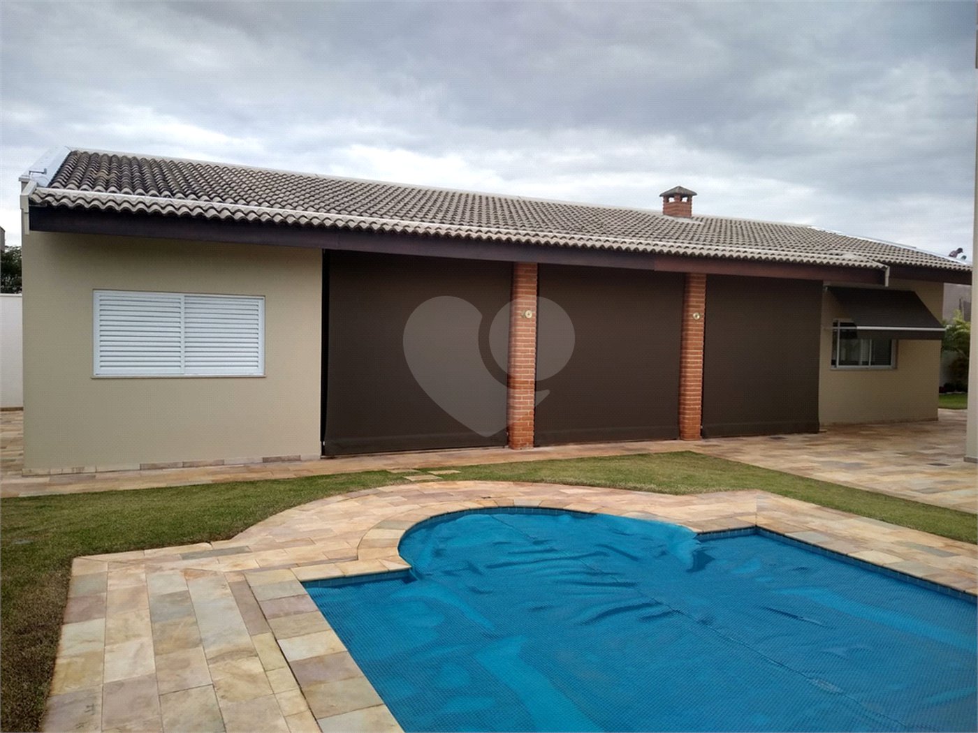 Casa à venda com 4 quartos, sendo 2 suítes,  no condomínio Damha Iii, São Carlos - SP