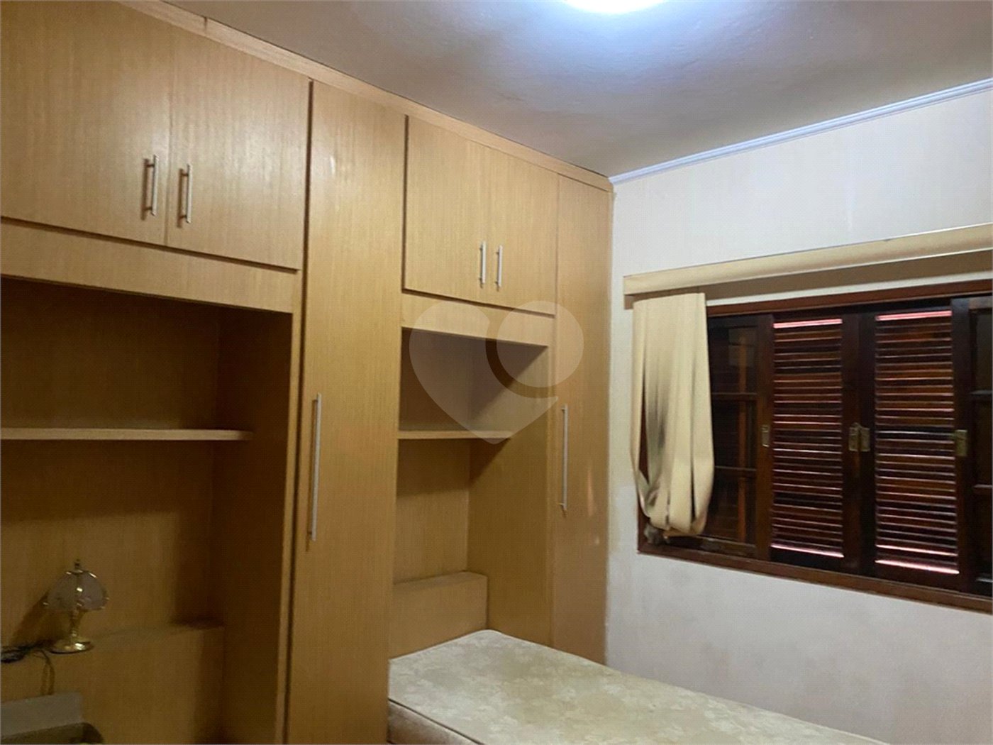 Casa à venda com 5 quartos, sendo 3 suítes, em Vila Rosália, Guarulhos, SP