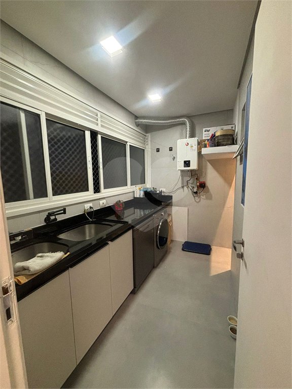 Apartamento à venda com 3 quartos, sendo 1 suíte, em Vila Paulicéia, São Paulo, SP