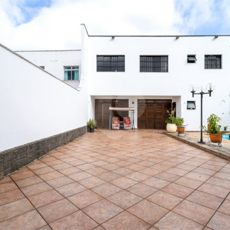 Casa à venda com 4 quartos, sendo 3 suítes, em Vila Mariana, São Paulo, SP