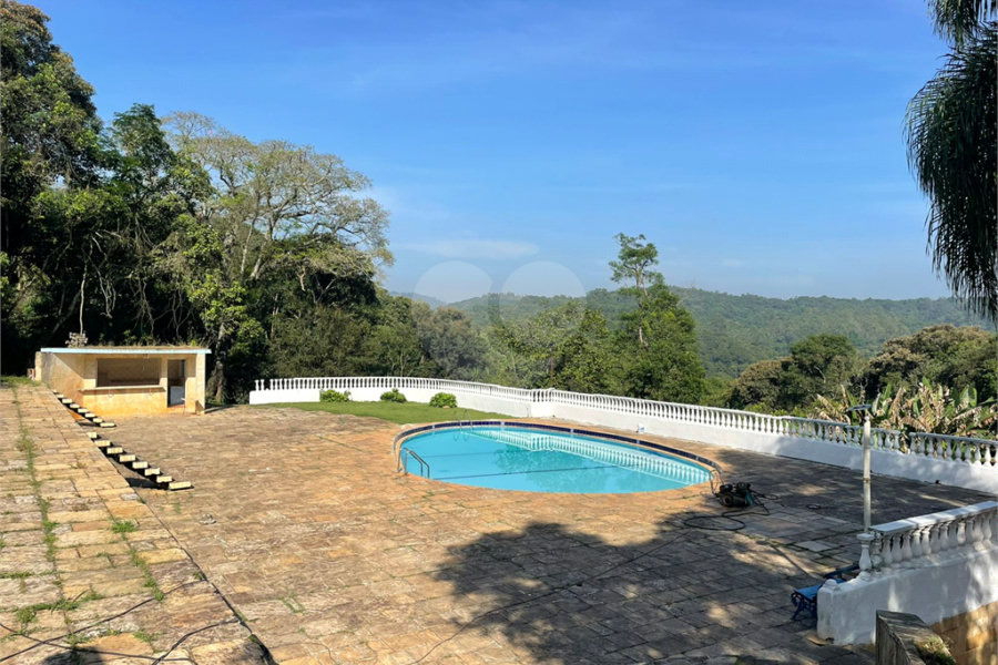 Casa à venda com 4 quartos no condomínio Jardim São Gonçalo, Mairiporã - SP