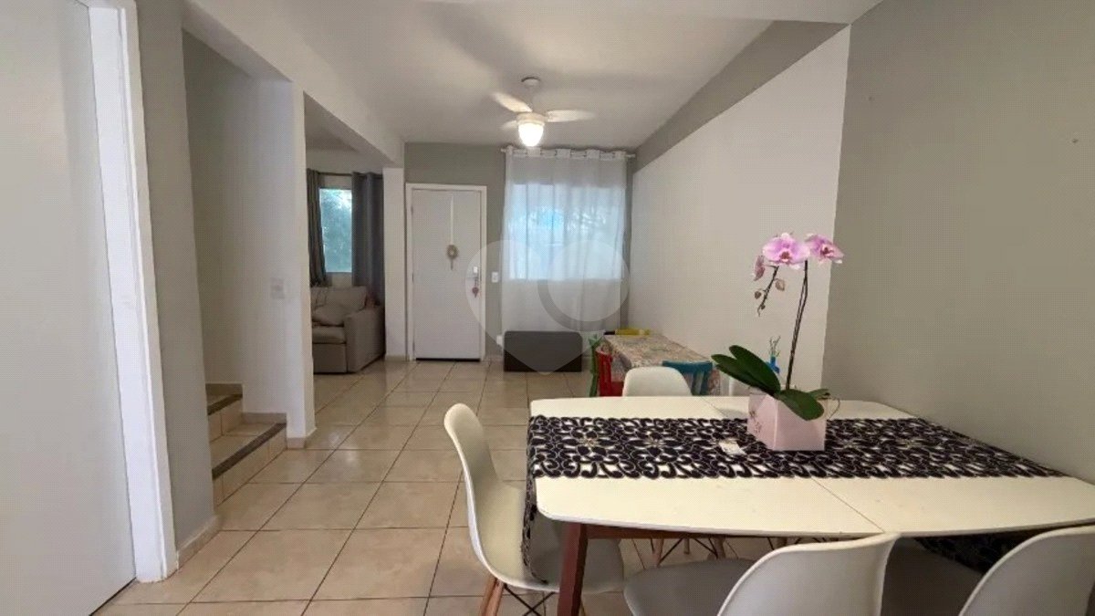 Condomínio à venda com 3 quartos, sendo 1 suíte, em Jardim dos Hibiscos, Ribeirão Preto, SP
