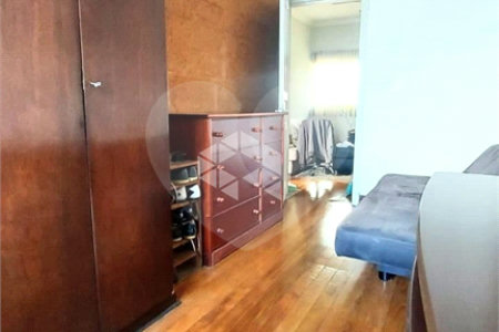 Casa à venda com 4 quartos, sendo 1 suíte,  em Lapa, São Paulo, SP