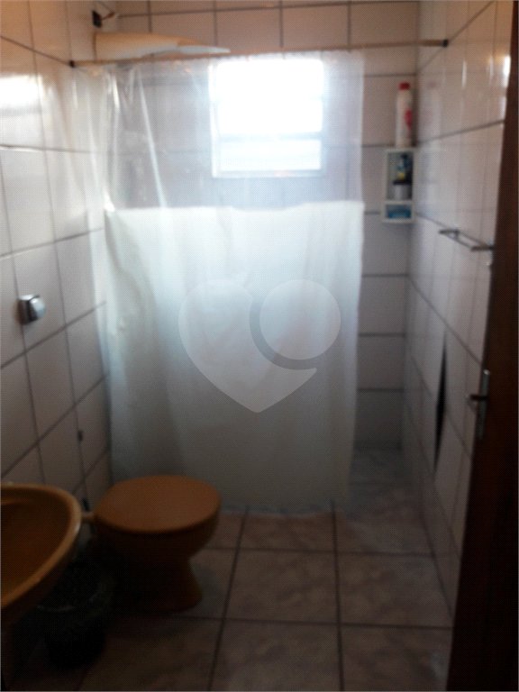 Sobrado à venda com 3 quartos, sendo 1 suíte, em Tremembé, São Paulo, SP