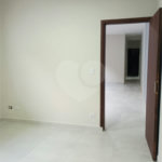 Casa à venda com 3 quartos, sendo 2 suítes, em Jardim Alvinópolis, Atibaia, SP