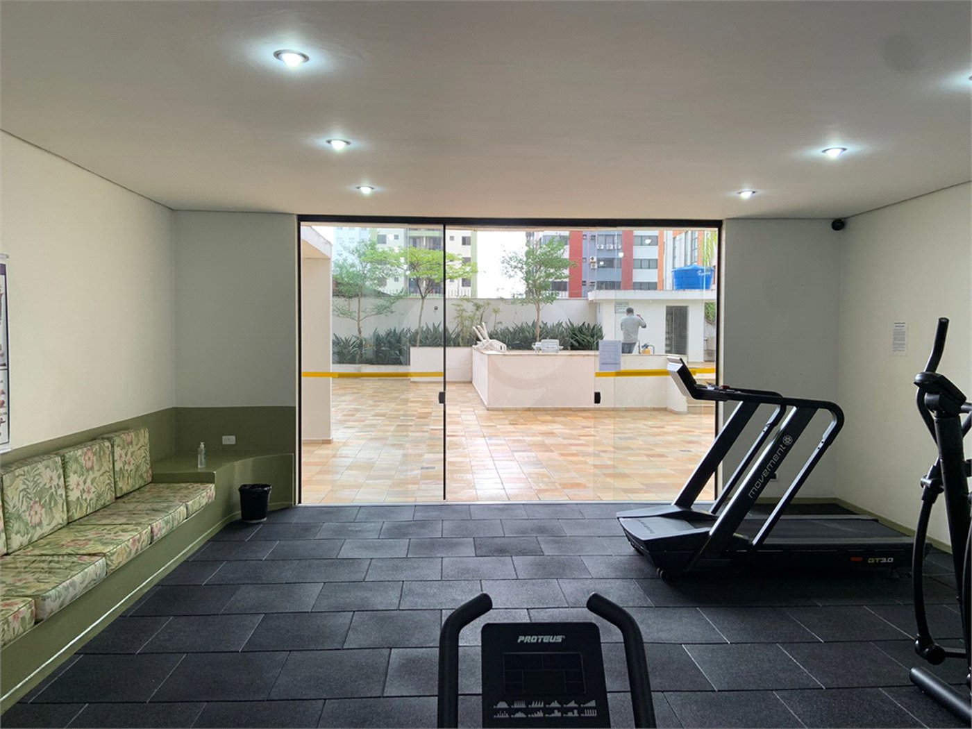 Apartamento à venda com 3 quartos em Bosque da Saúde, São Paulo, SP