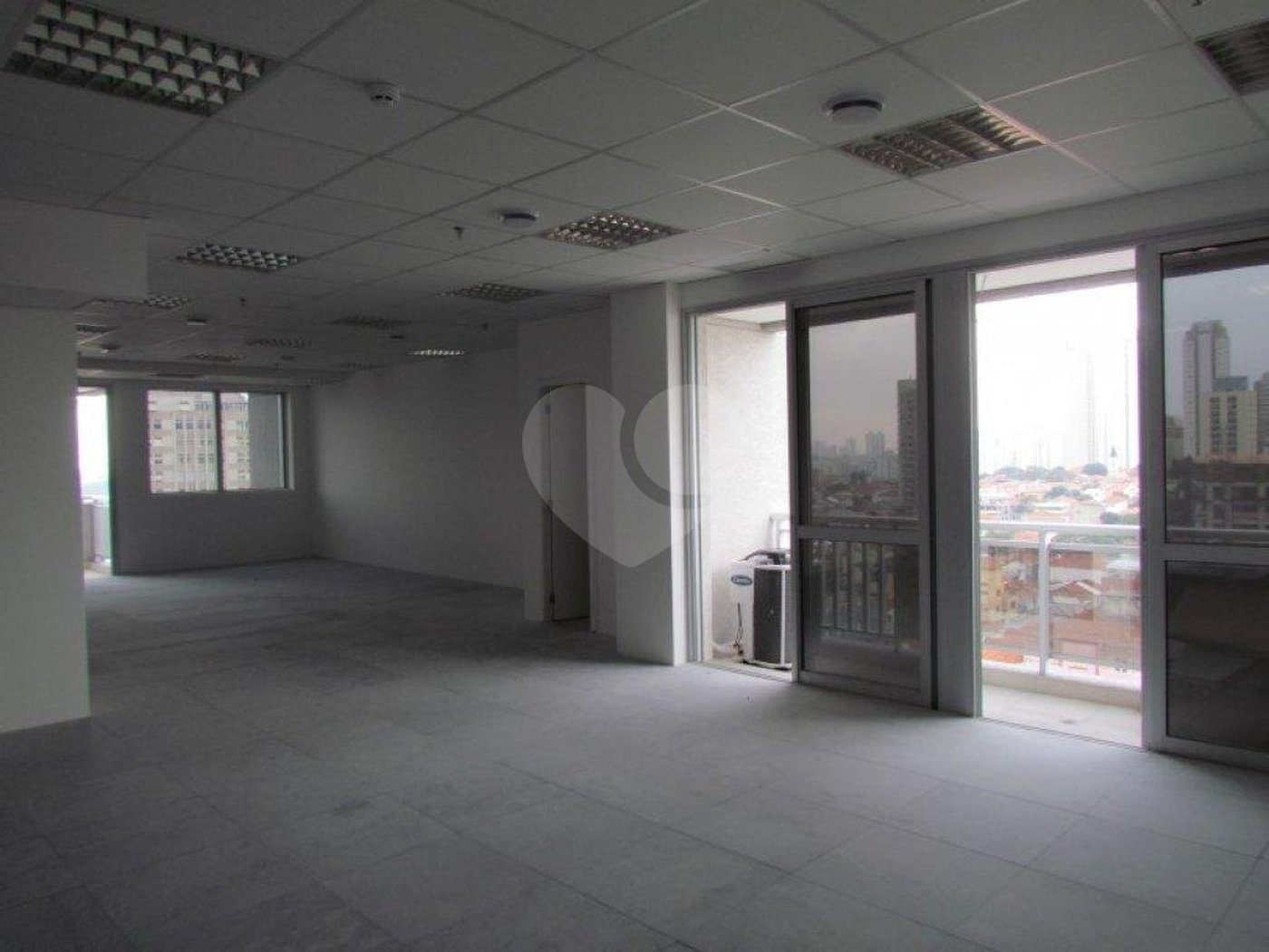 Sala à venda em Vila Mariana, São Paulo, SP