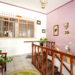 Sobrado à venda com 5 quartos, sendo 1 suíte,  em Jardim Villaça, São Roque, SP