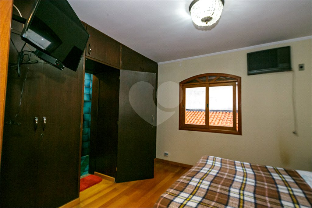 Sobrado à venda com 3 quartos, sendo 1 suíte, em Vila Mascote, São Paulo, SP