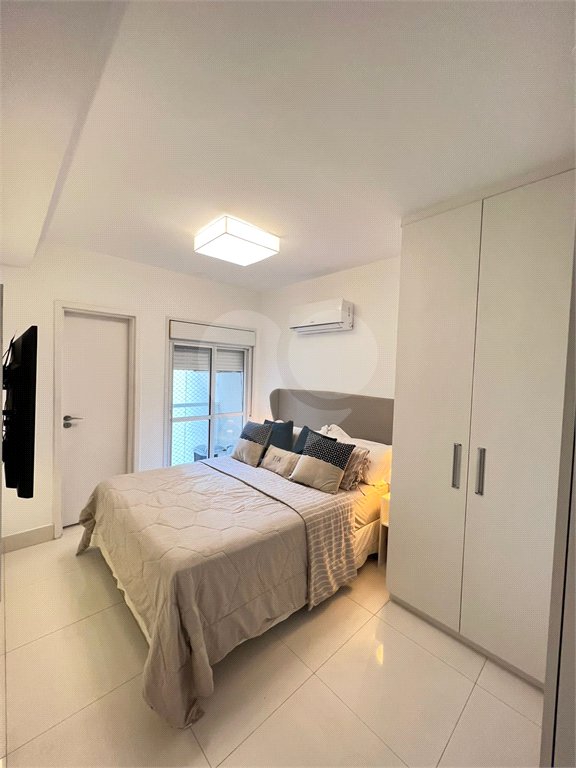 Apartamento à venda com 2 quartos, sendo 1 suíte, em Campo Belo, São Paulo, SP