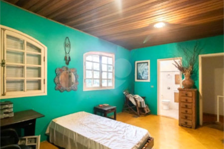 Casa à venda com 3 quartos, sendo 1 suíte, em Alto da Lapa, São Paulo, SP