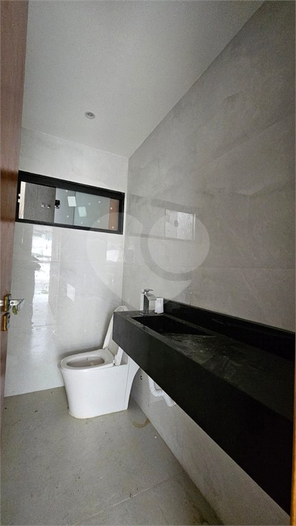 Casa à venda com 3 quartos, sendo 1 suíte, no condomínio Grand Park, Rio de Janeiro - RJ