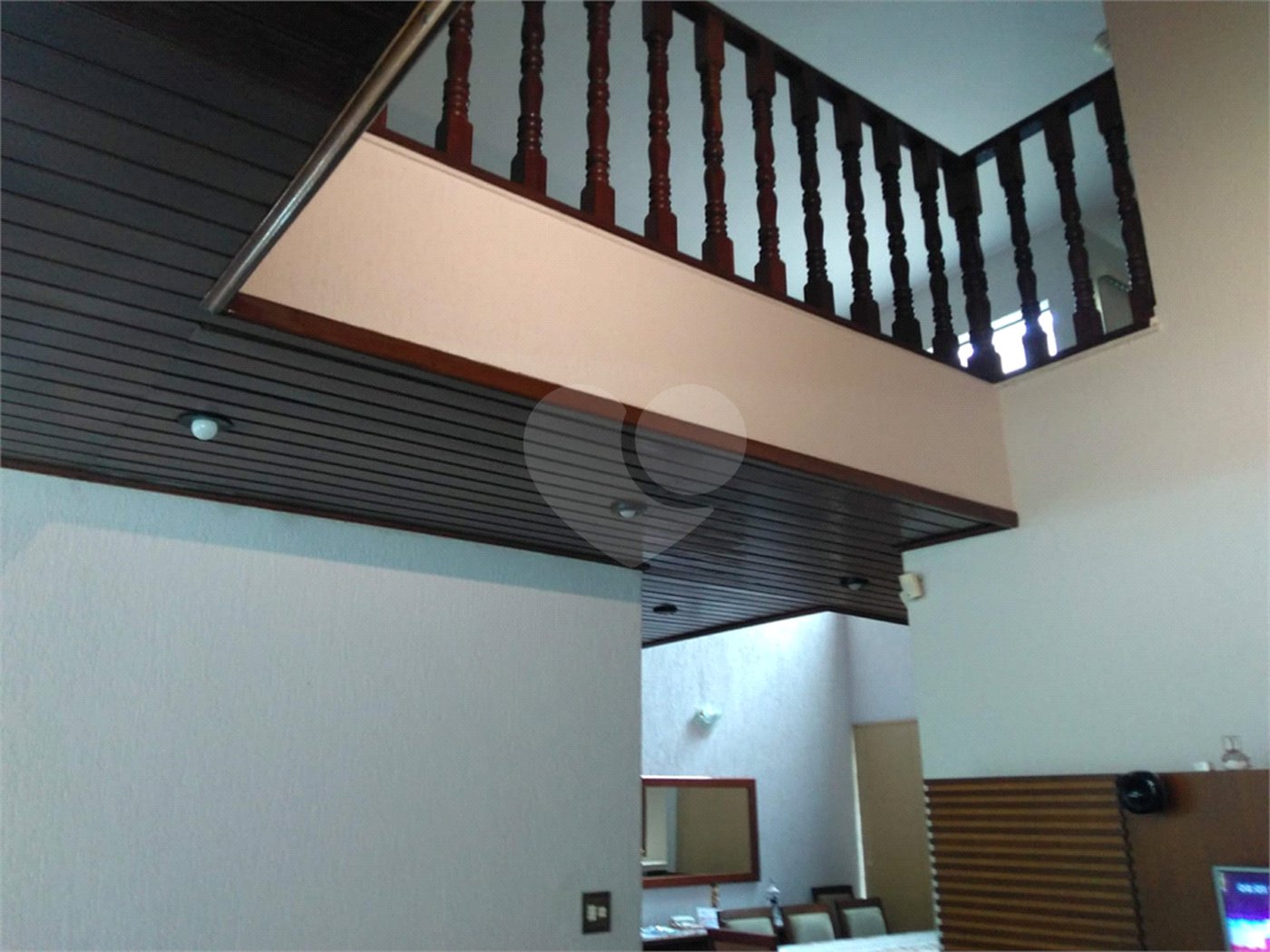 Casa à venda com 3 quartos, sendo 2 suítes,  em Vila Suissa, Mogi das Cruzes, SP